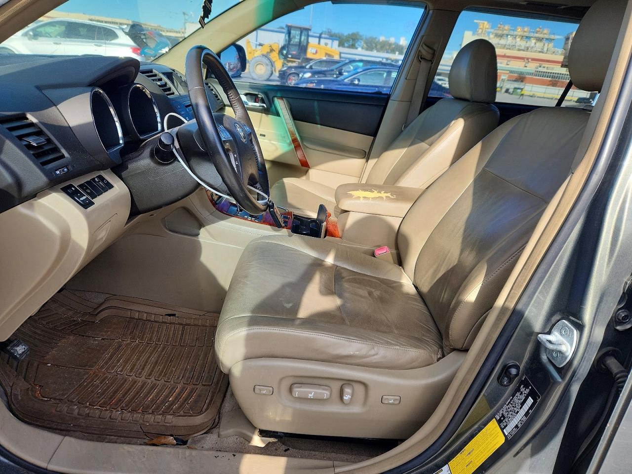 2008 TOYOTA HIGHLANDER LIMITED photo 13