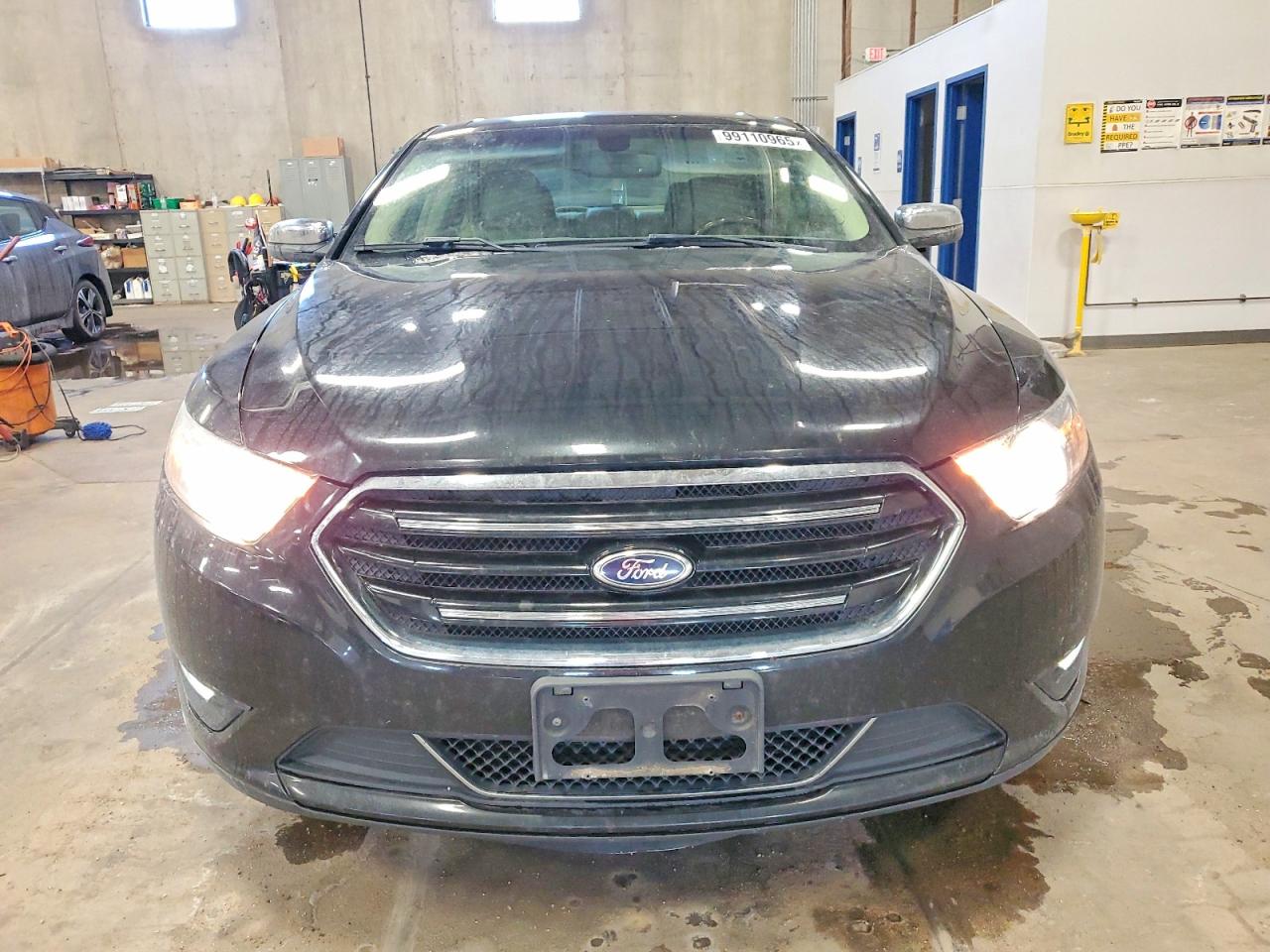 2014 FORD TAURUS LIMITED photo 5