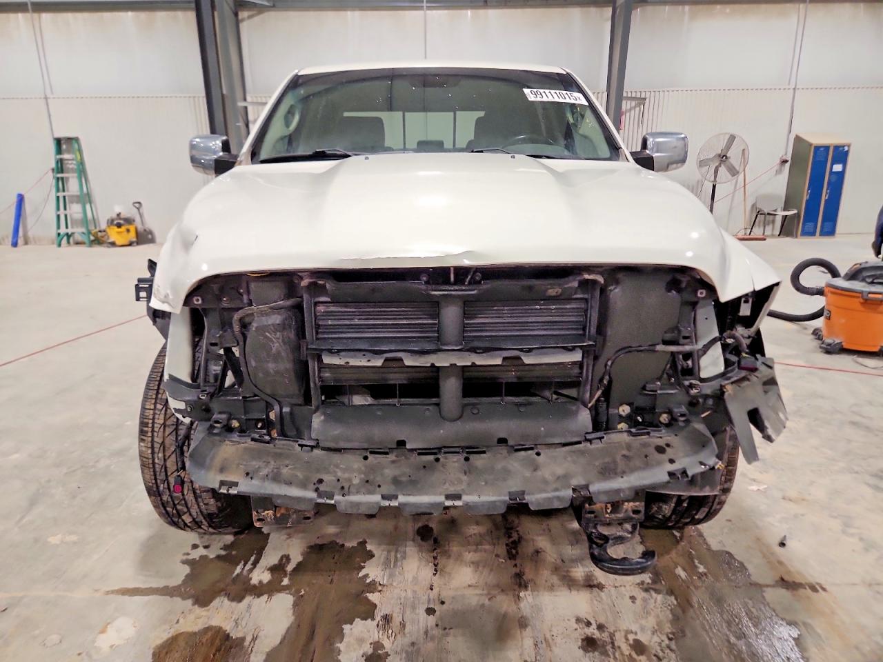 2017 RAM 1500 LARAMIE photo 5
