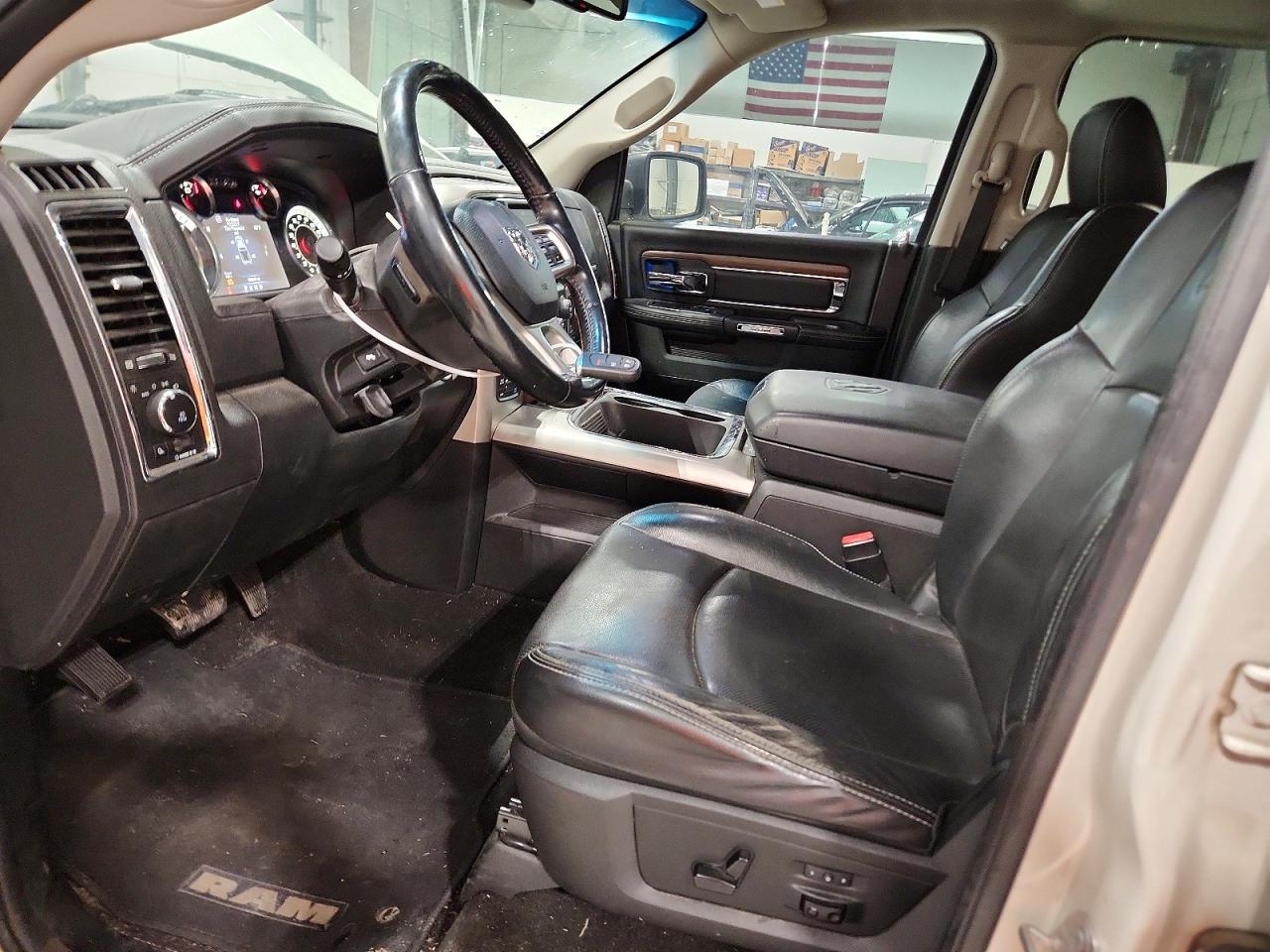 2017 RAM 1500 LARAMIE photo 7