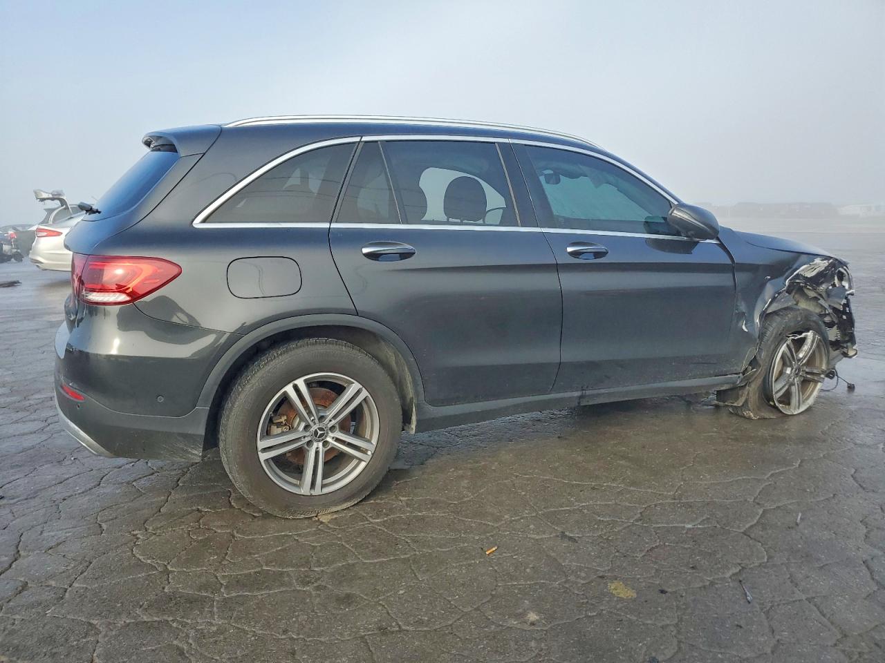 2021 MERCEDES-BENZ GLC 300 photo 5