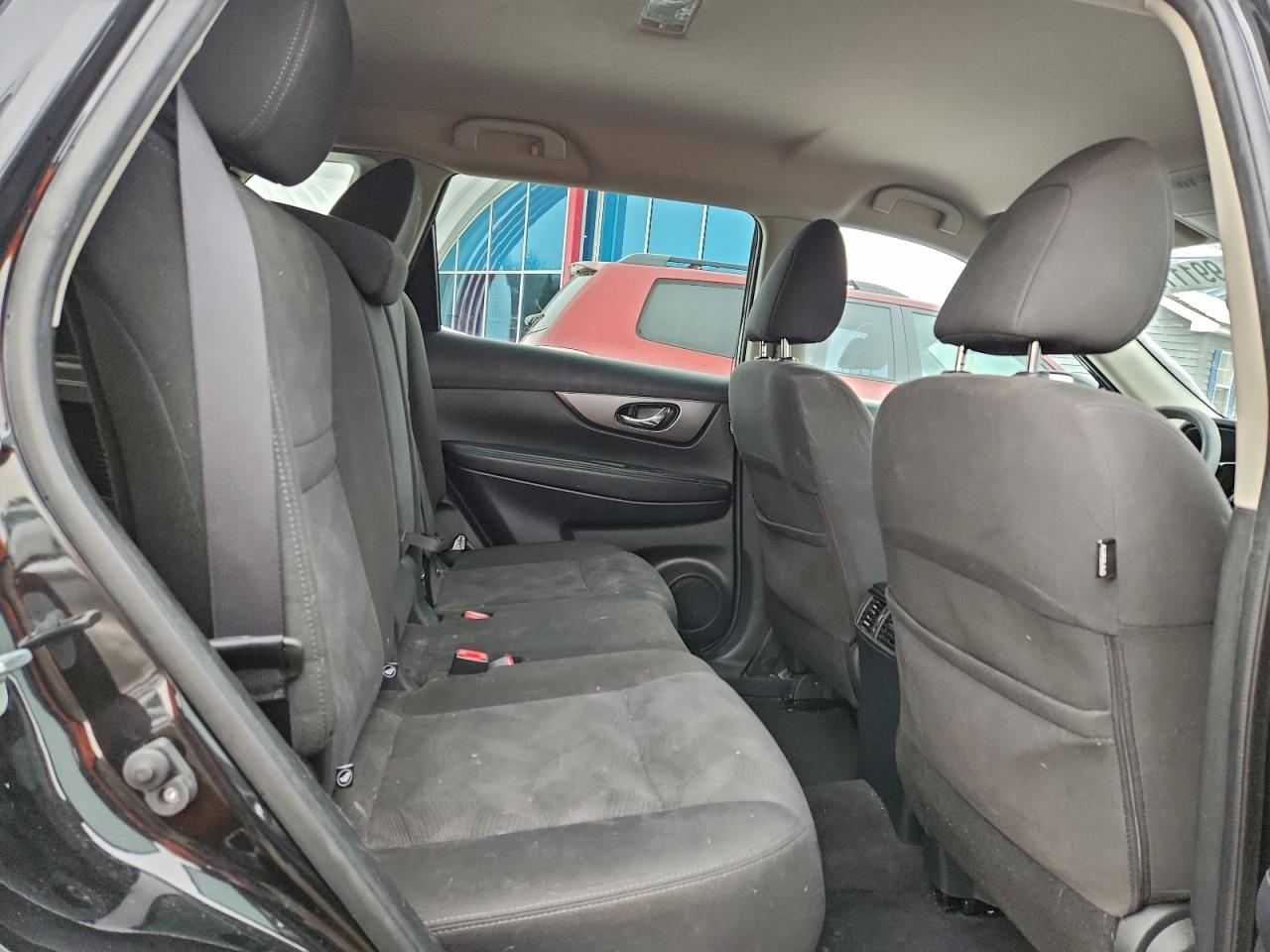 2016 NISSAN ROGUE S photo 21