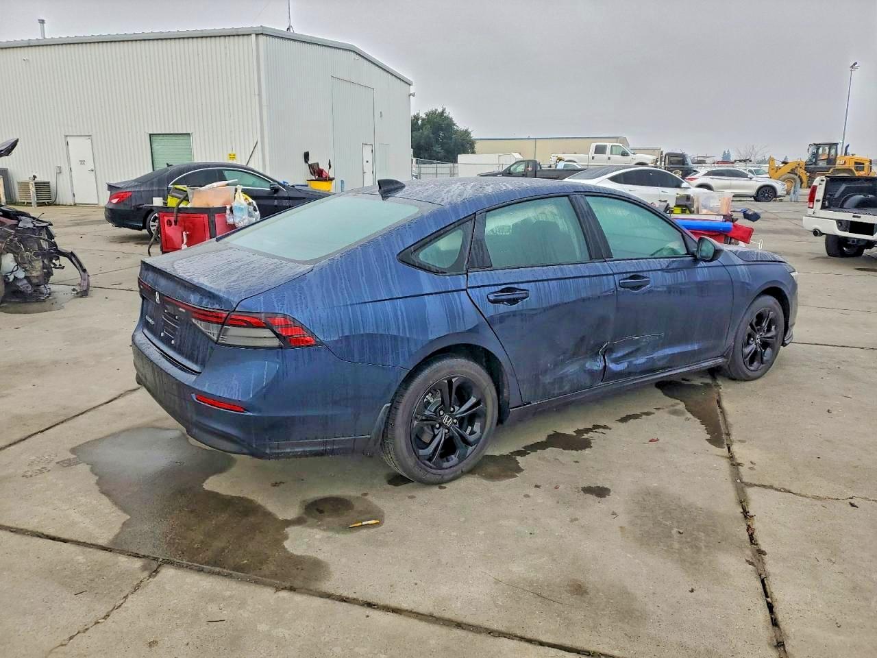2025 HONDA ACCORD SE photo 3