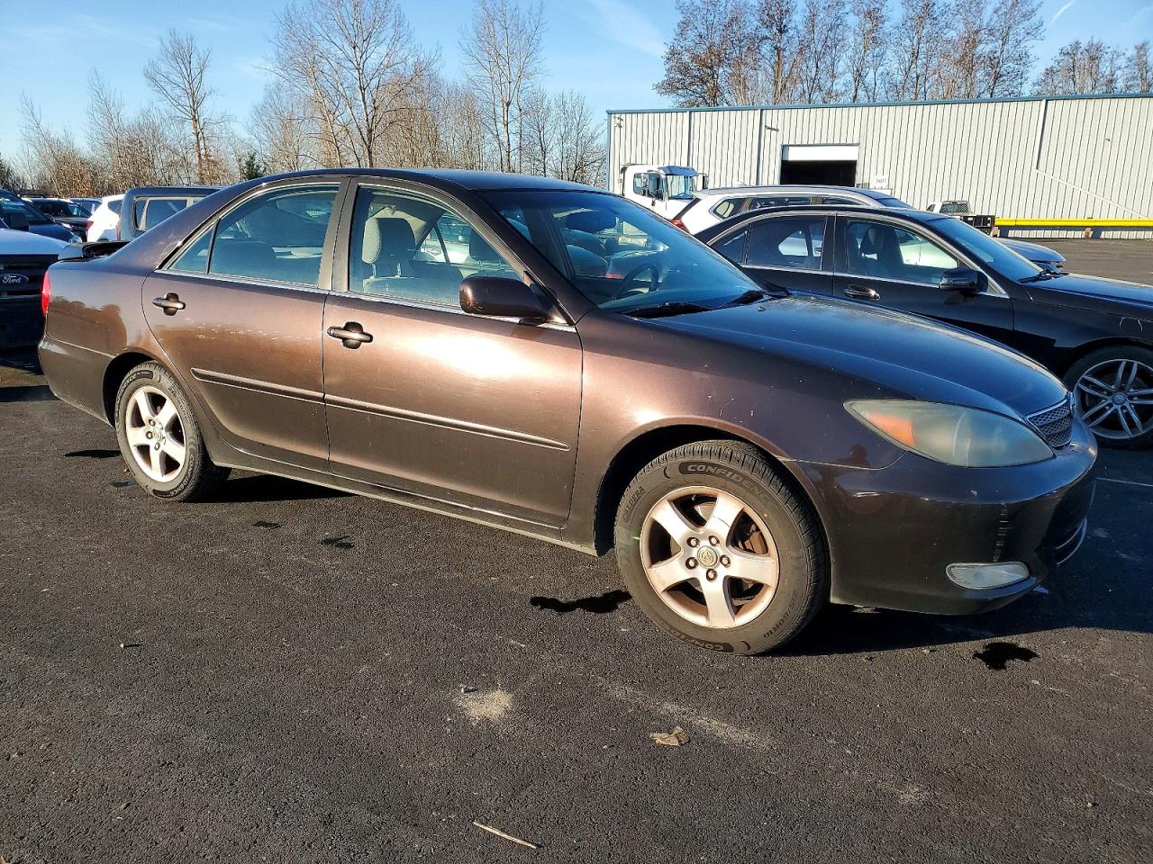 2003 TOYOTA CAMRY LE photo 4