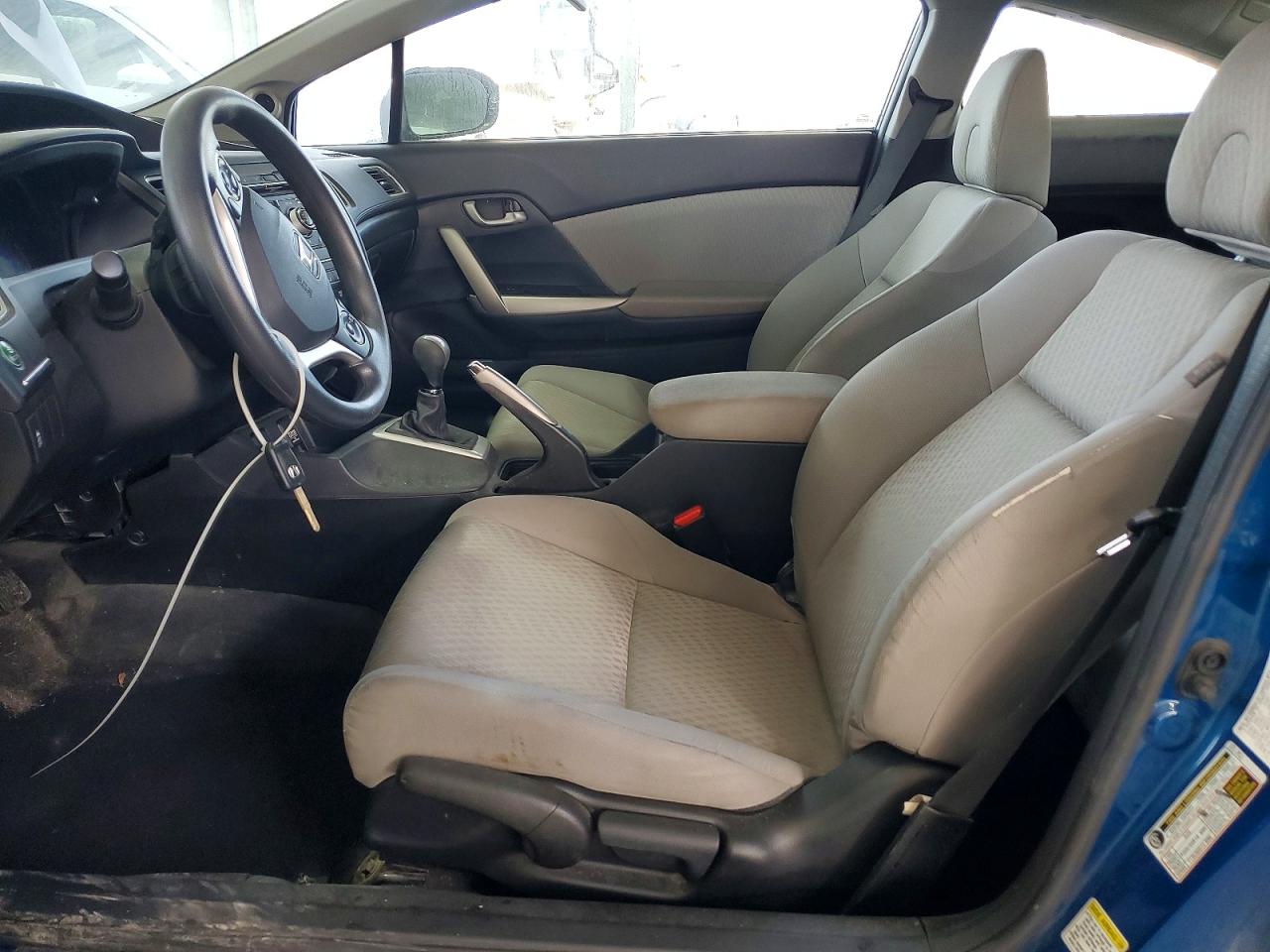 2015 HONDA CIVIC LX photo 13