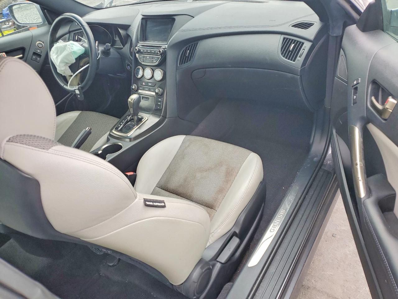 2014 HYUNDAI GENESIS COUPE 2.0T photo 15
