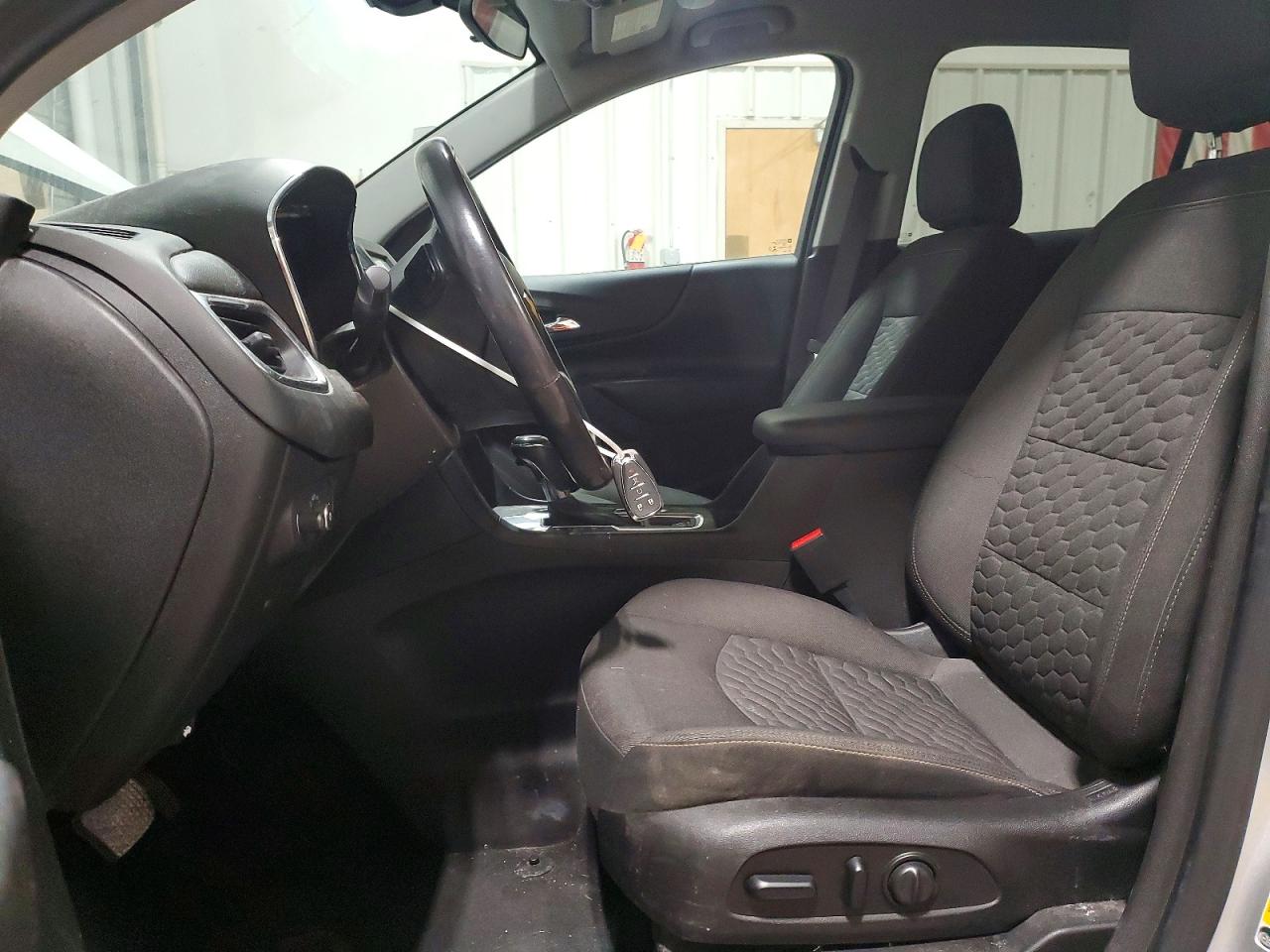 2018 CHEVROLET EQUINOX LT photo 7