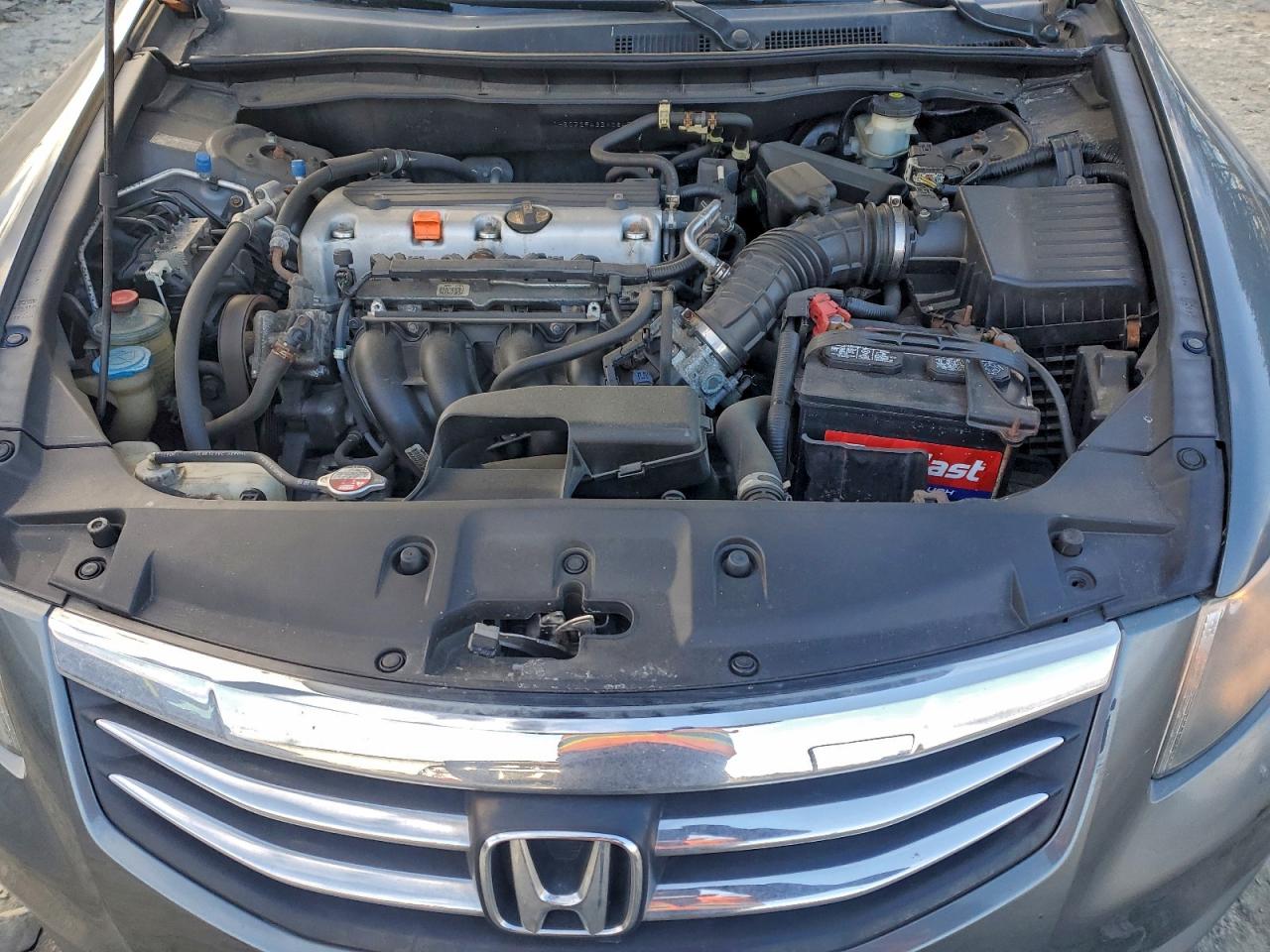 2011 HONDA ACCORD LXP photo 11