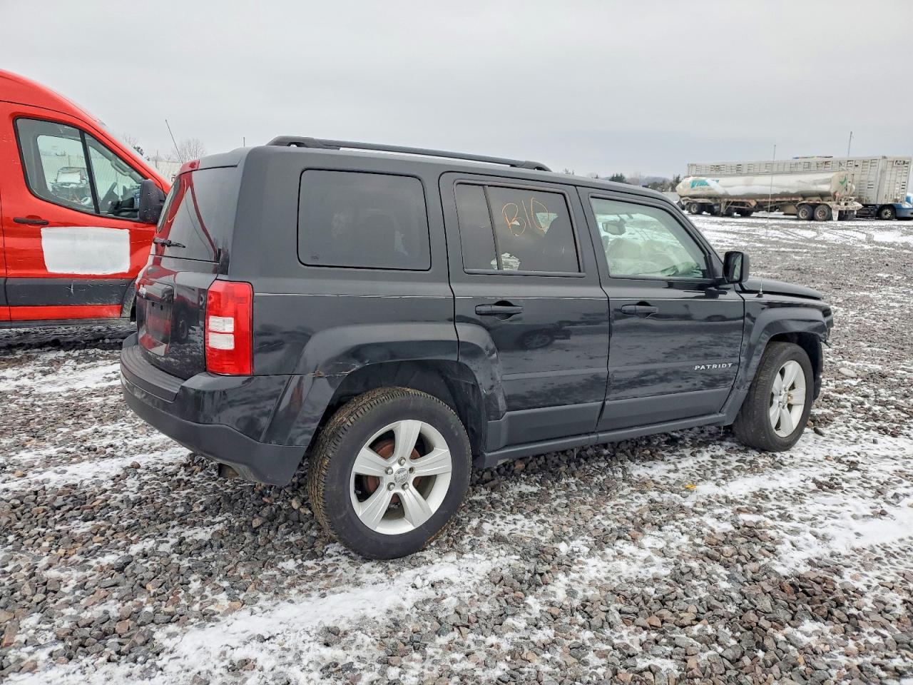 2014 JEEP PATRIOT SPORT photo 5