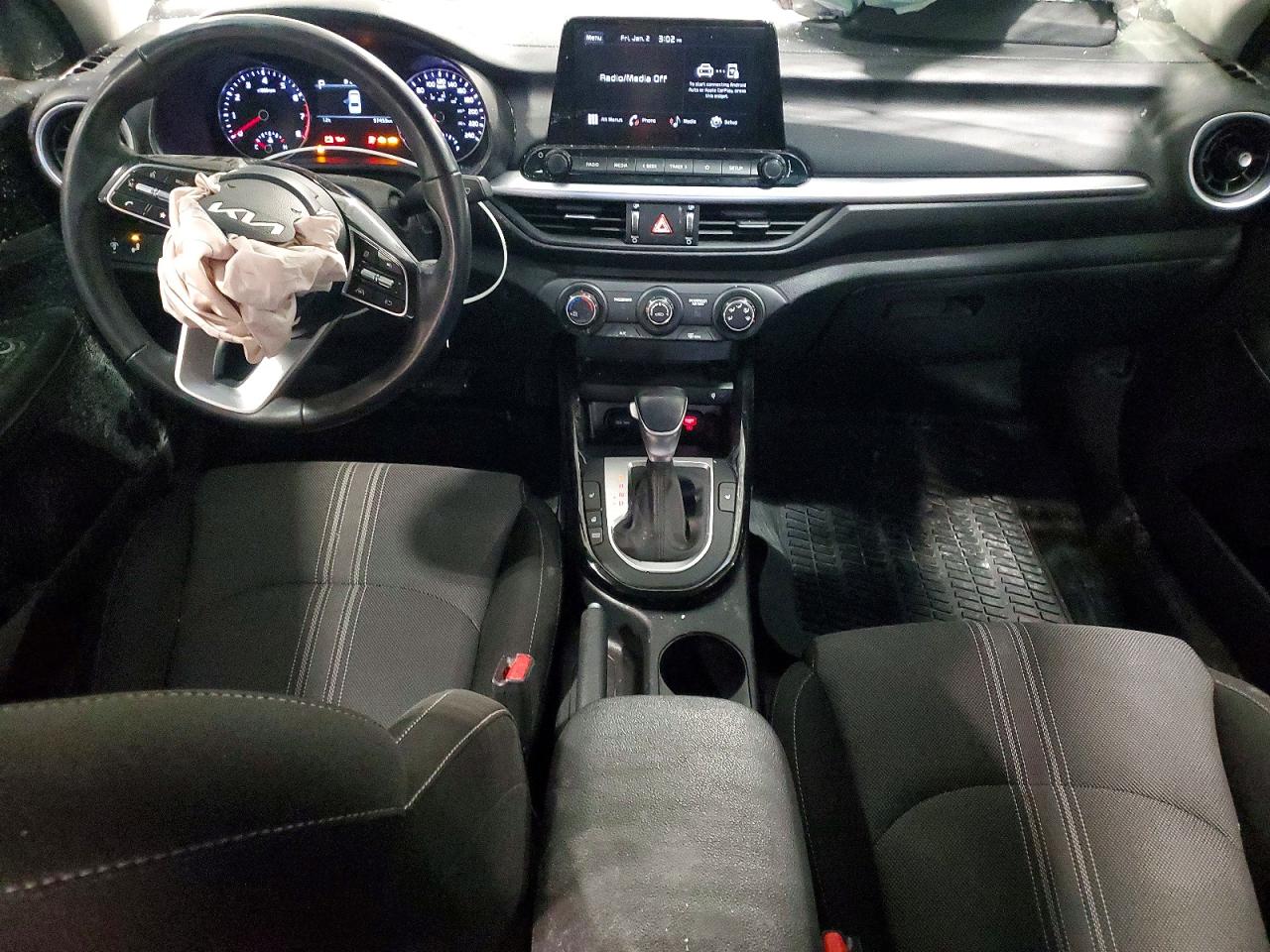 2023 KIA FORTE EX photo 8