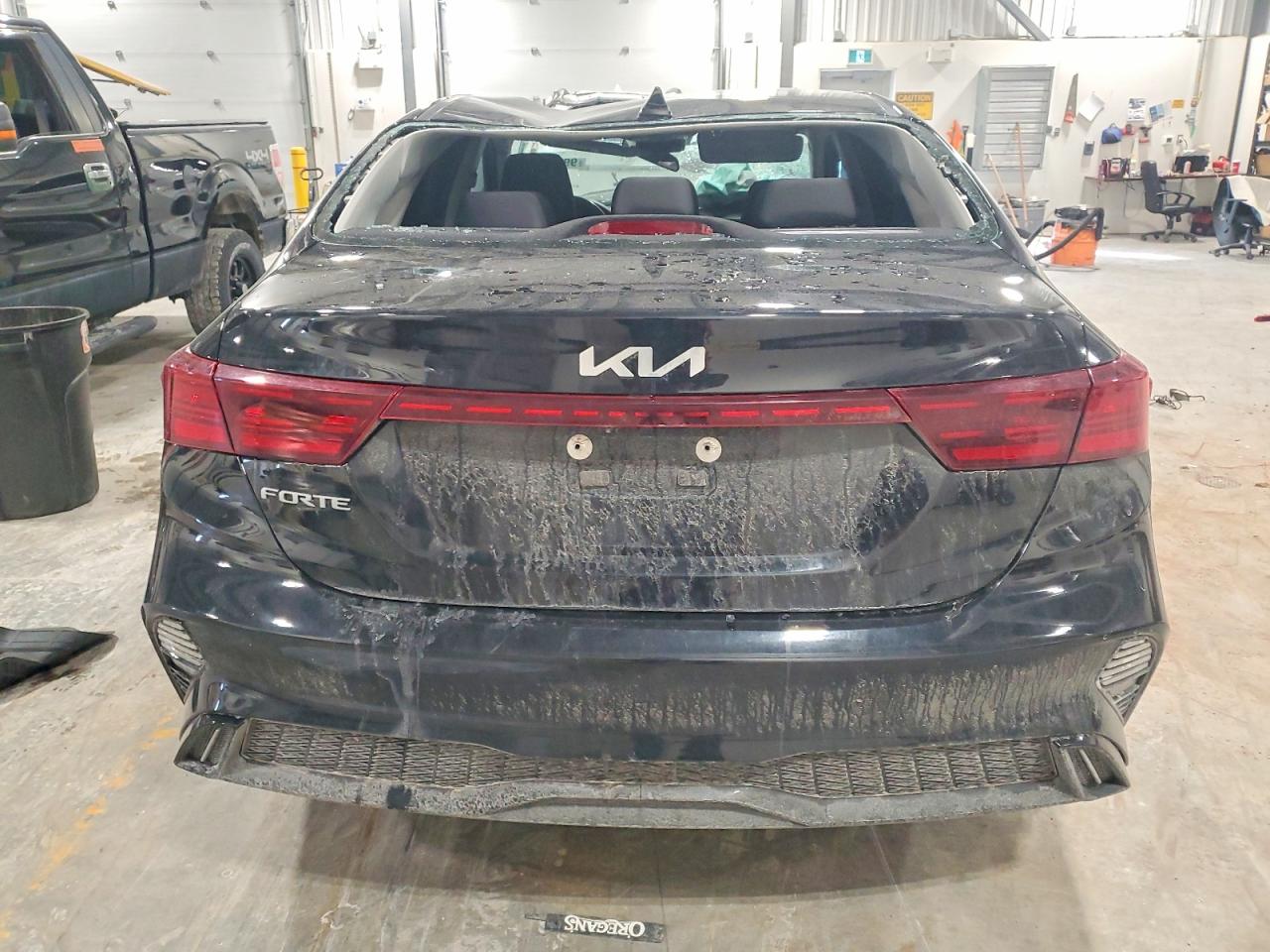 2023 KIA FORTE EX photo 6