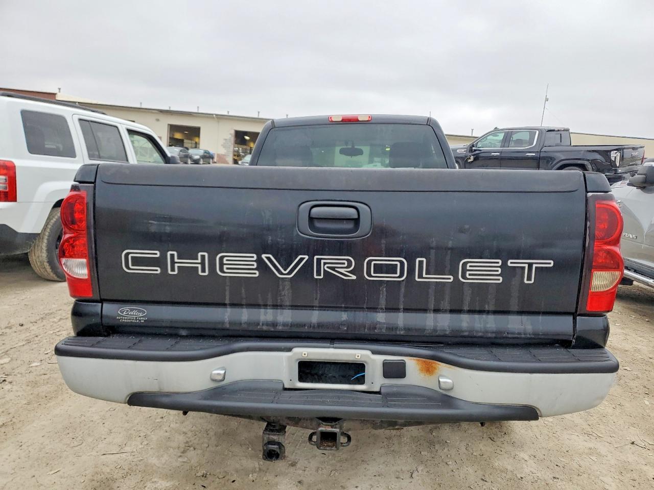2006 CHEVROLET SILVERADO C1500 photo 28