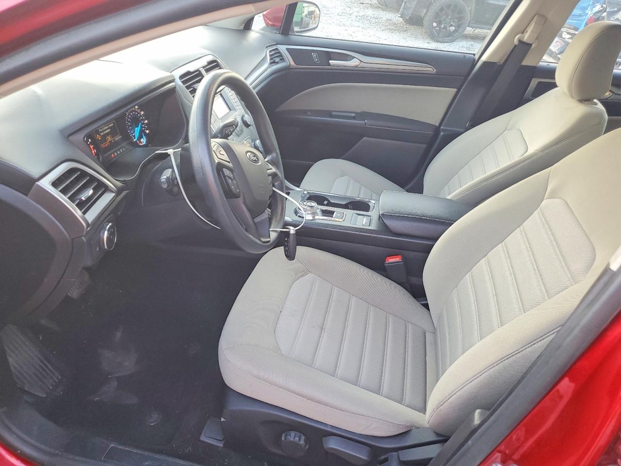 2020 FORD FUSION S photo 7