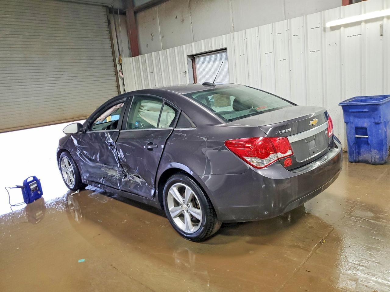 2015 CHEVROLET CRUZE LT photo 3
