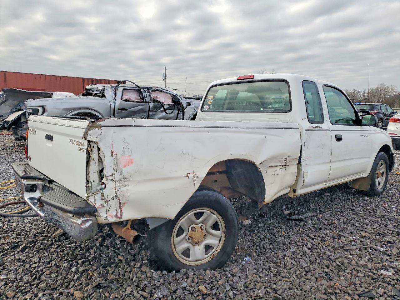 2004 TOYOTA TACOMA XTRACAB photo 5