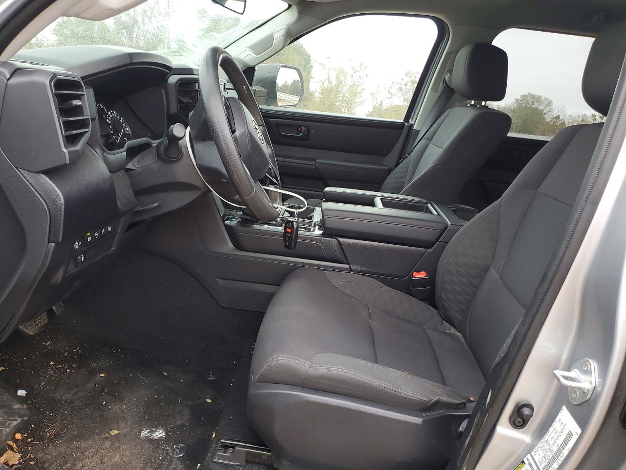 2024 TOYOTA TUNDRA CREWMAX SR photo 7