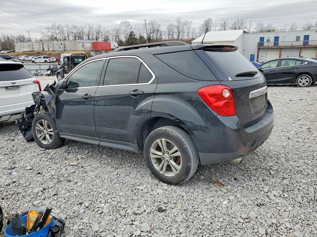 2013 CHEVROLET EQUINOX LT photo 3