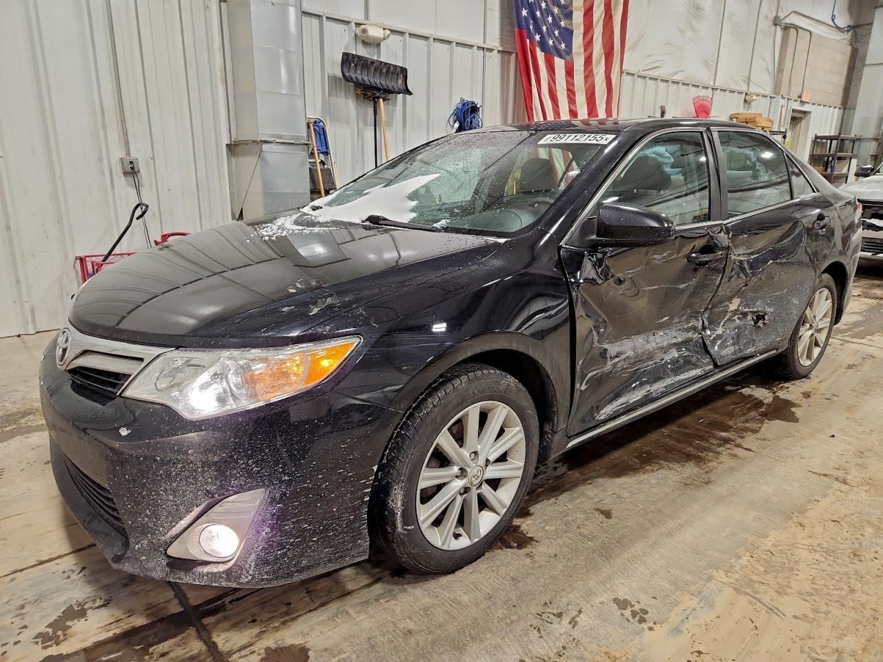 2012 TOYOTA CAMRY