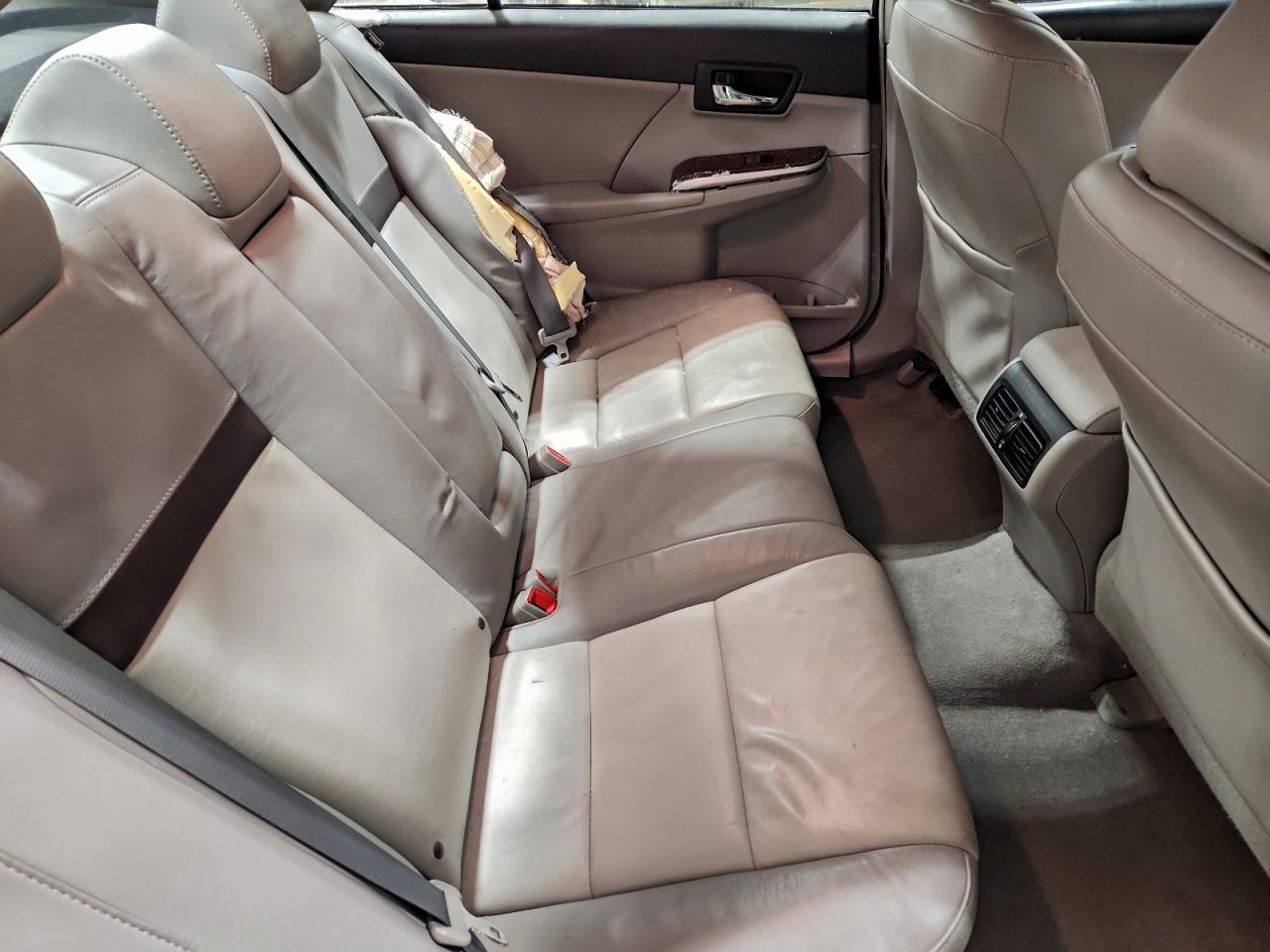 2012 TOYOTA CAMRY BASE photo 28