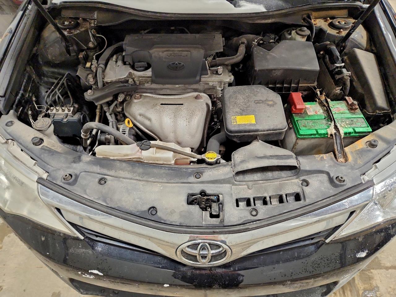 2012 TOYOTA CAMRY BASE photo 31