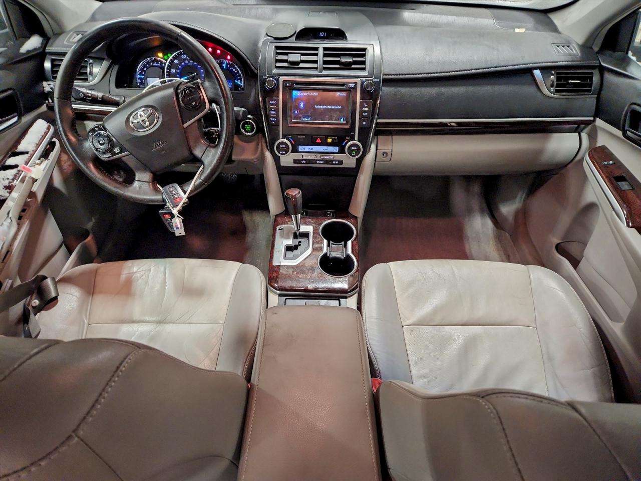 2012 TOYOTA CAMRY BASE photo 22