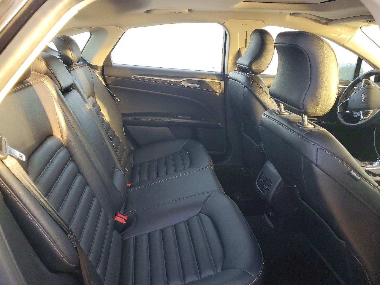 2019 FORD FUSION SEL photo 10