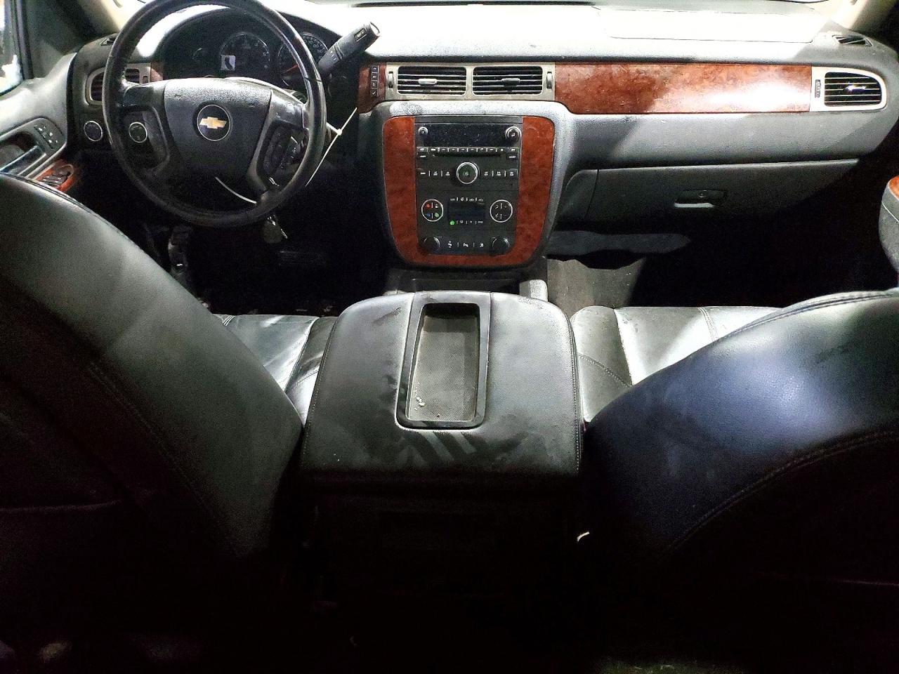 2010 CHEVROLET SILVERADO K1500 LTZ photo 8