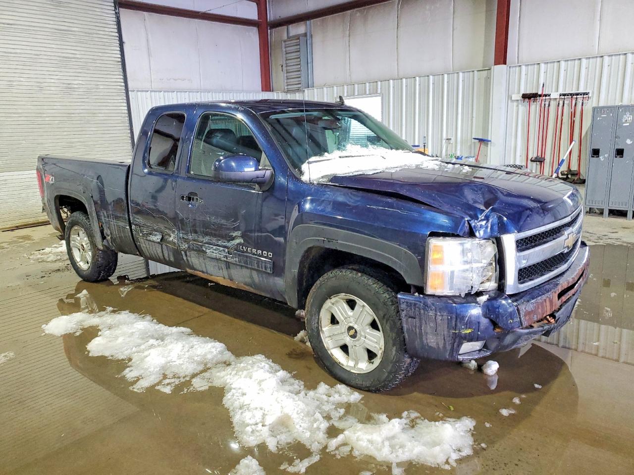 2010 CHEVROLET SILVERADO K1500 LTZ photo 4