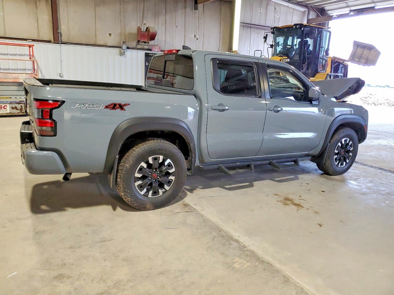 2024 NISSAN FRONTIER S photo 3