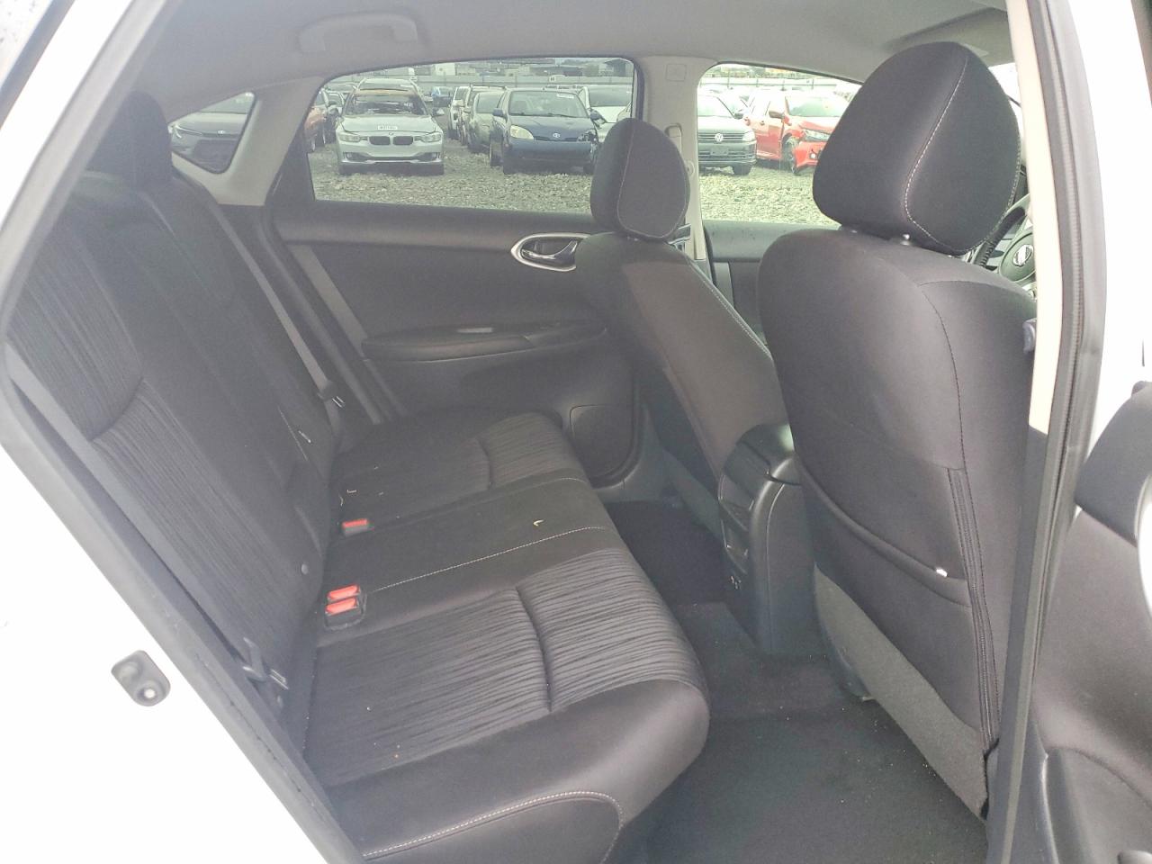 2019 NISSAN SENTRA S photo 10