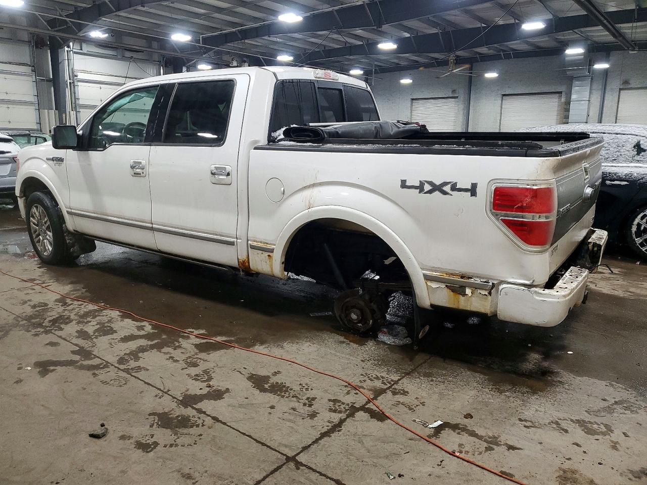 2010 FORD F150 SUPERCREW photo 2