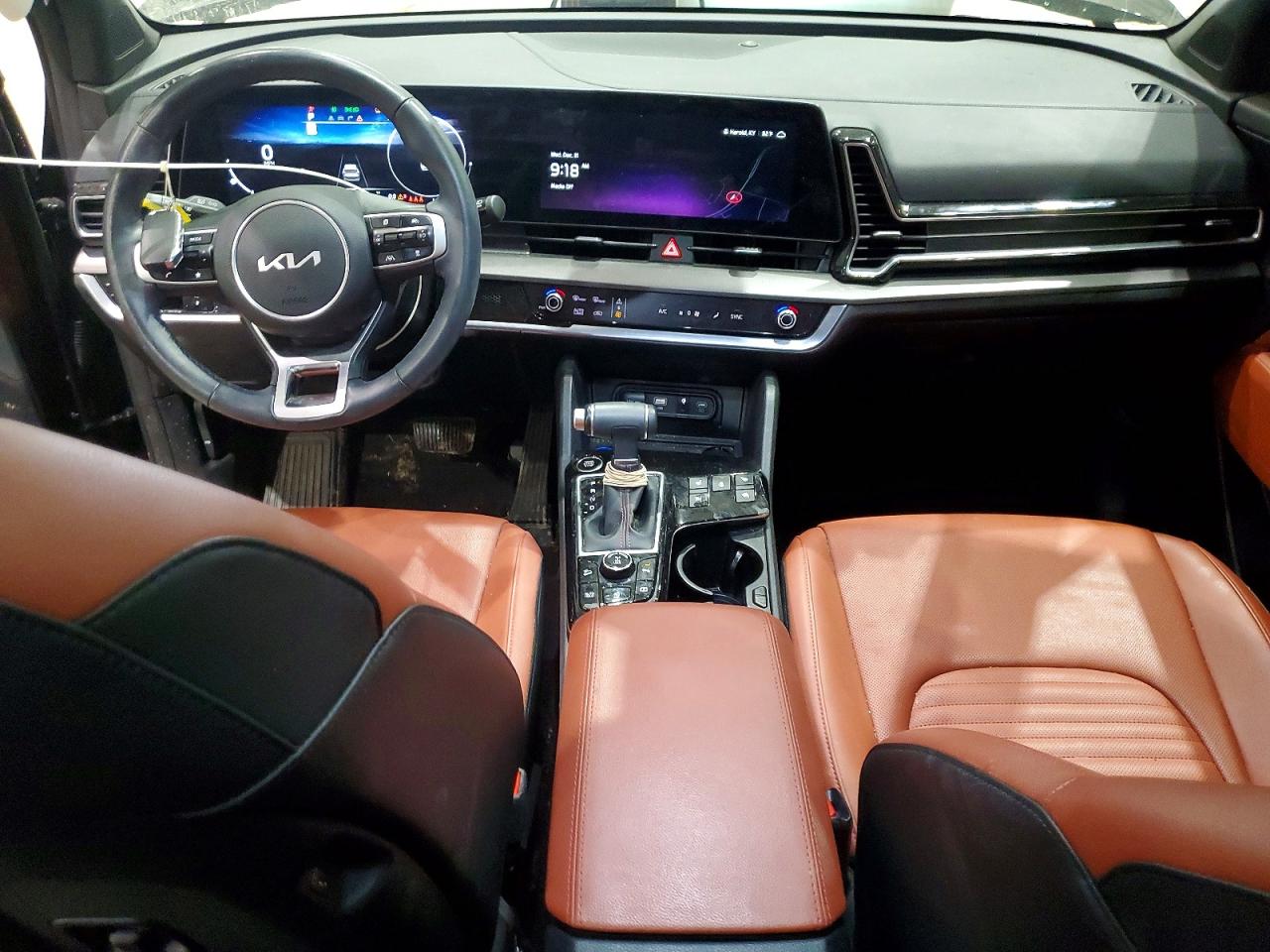 2025 KIA SPORTAGE SX PRESTIGE photo 8