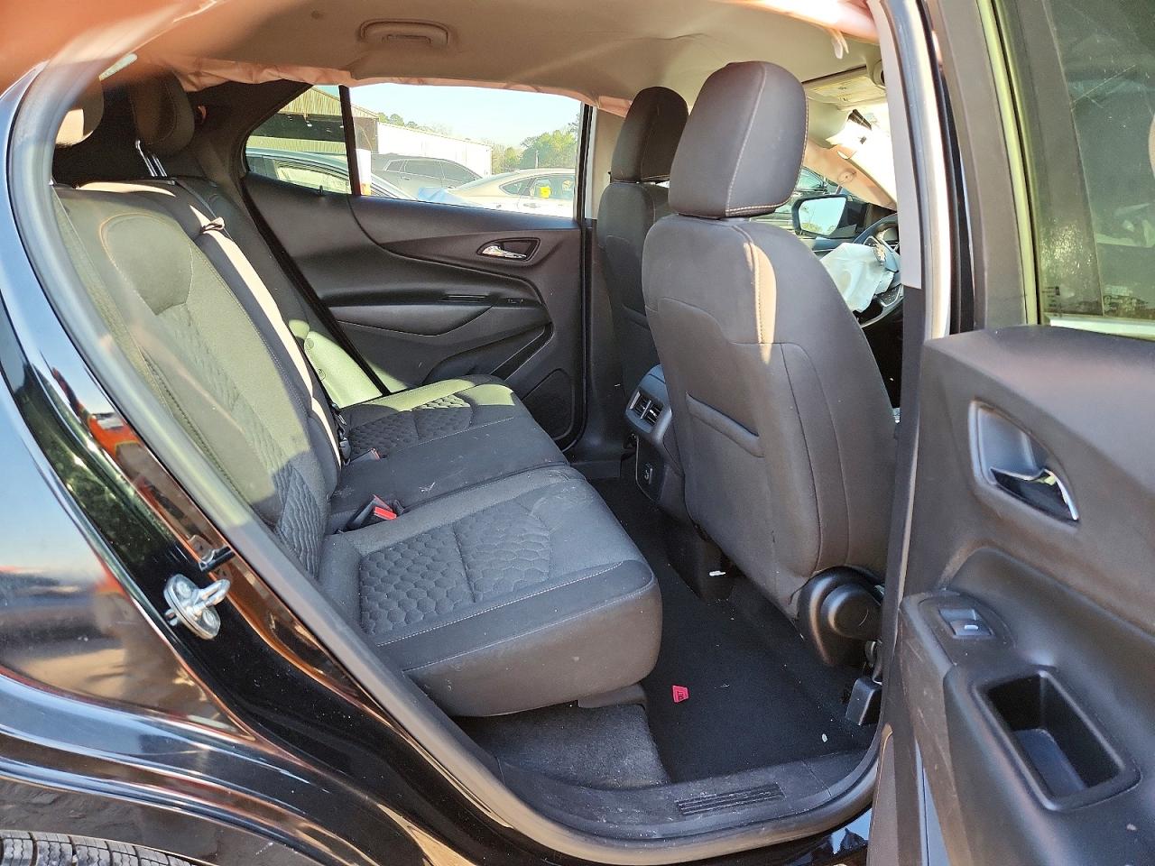 2019 CHEVROLET EQUINOX LT photo 11