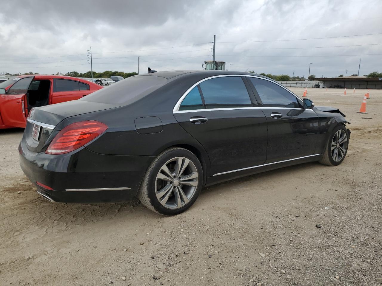 2015 MERCEDES-BENZ S 550 photo 3