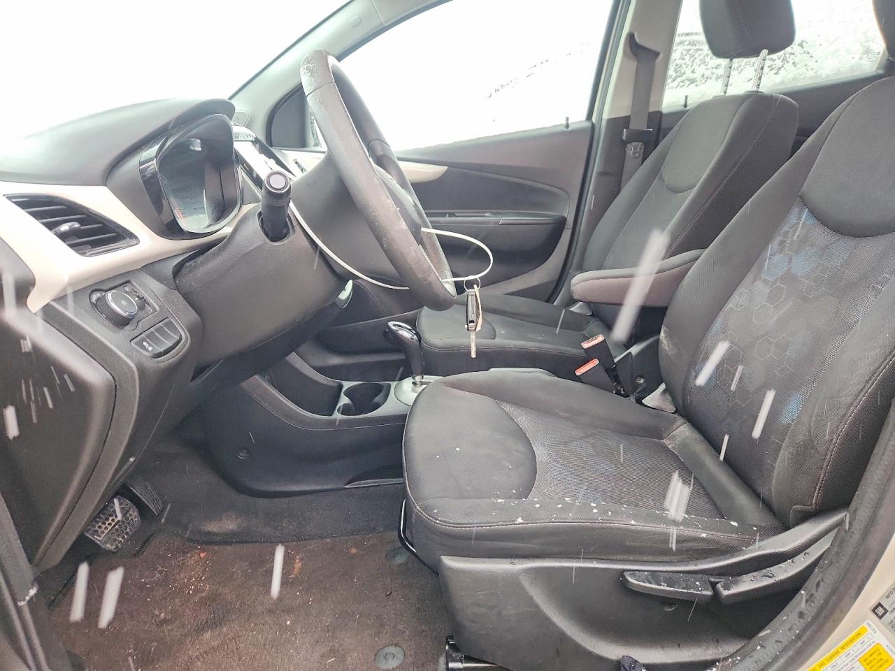 2016 CHEVROLET SPARK 1LT photo 7