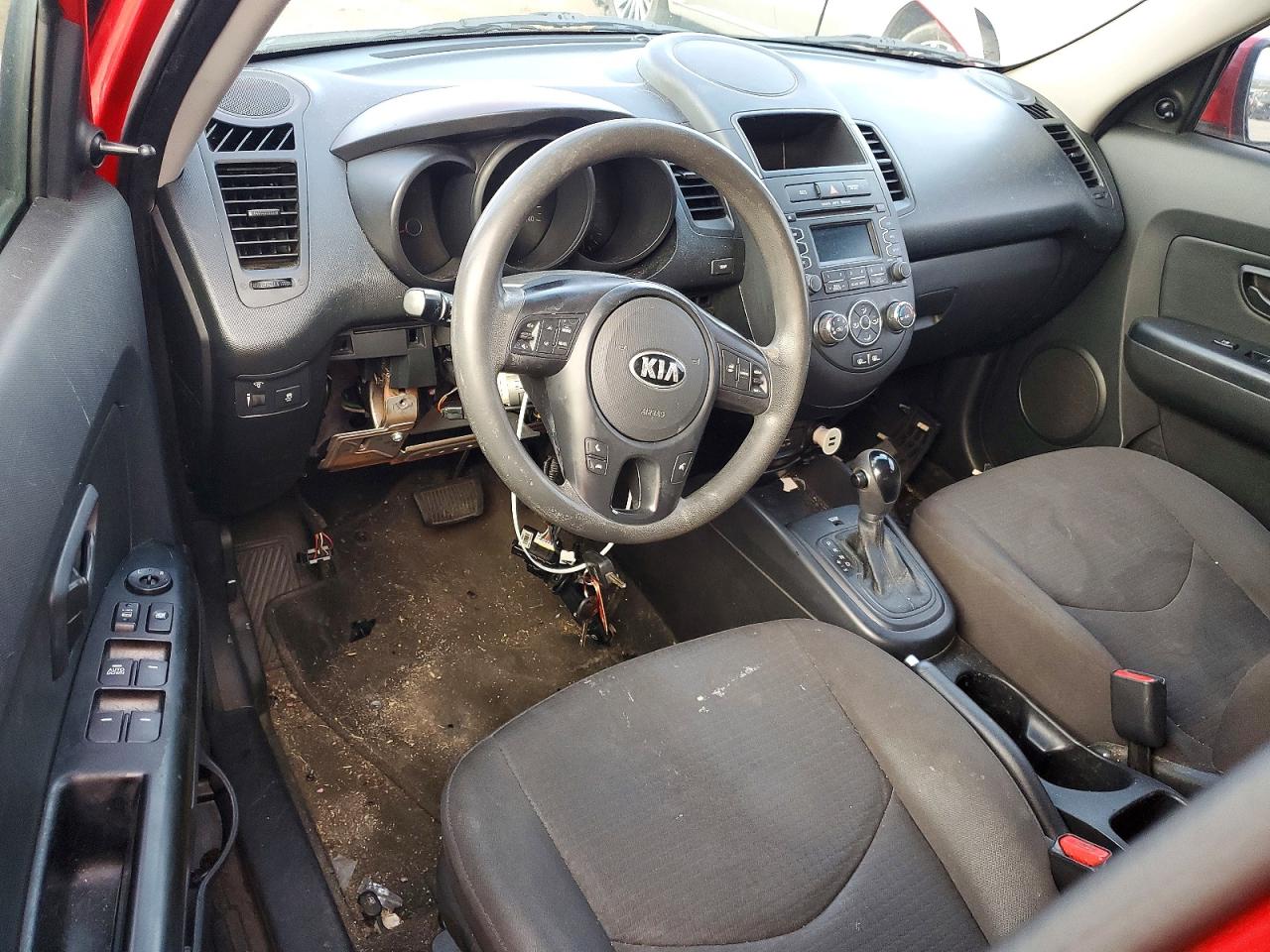 2013 KIA SOUL photo 8