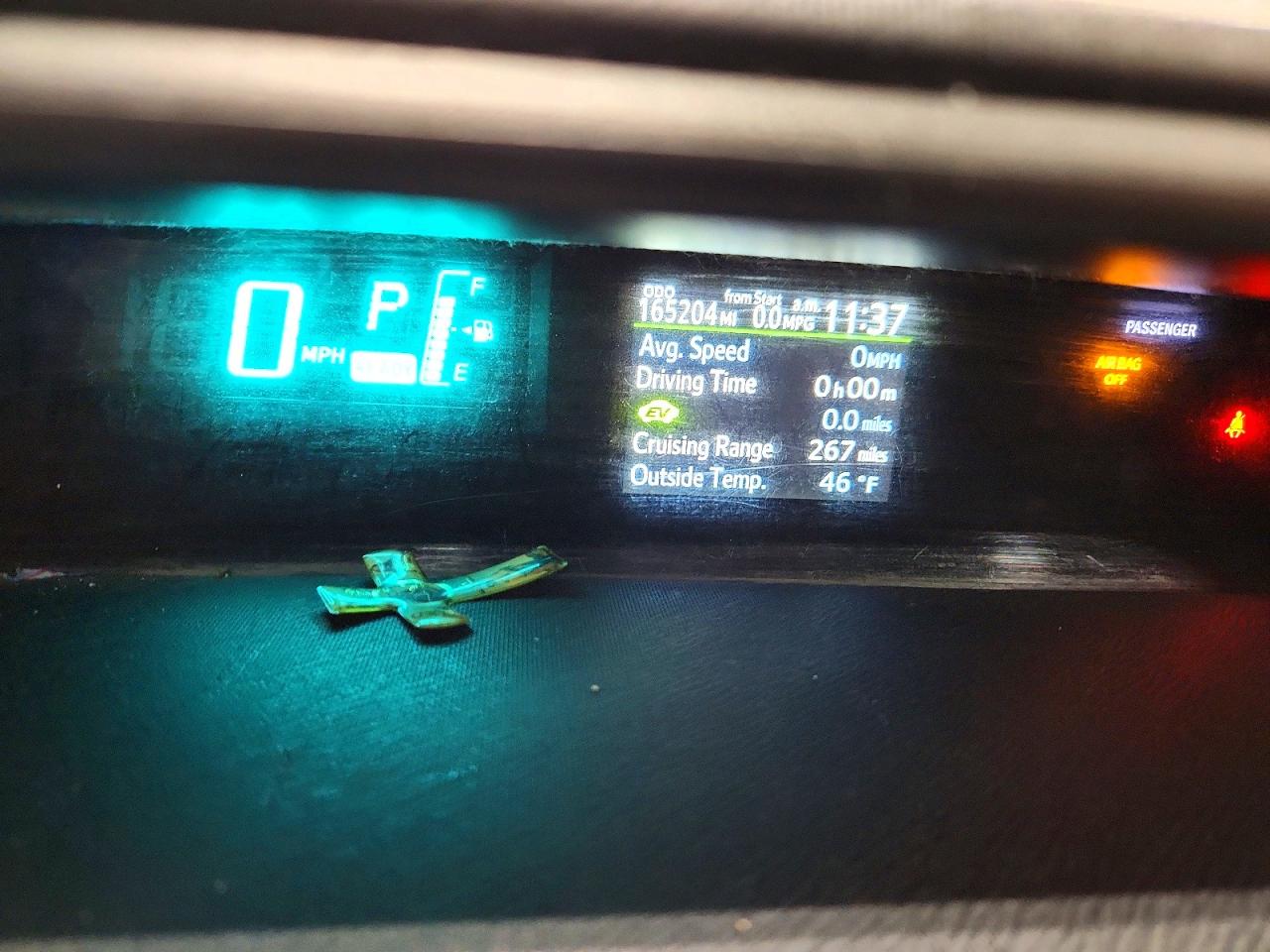 2013 TOYOTA PRIUS C photo 9