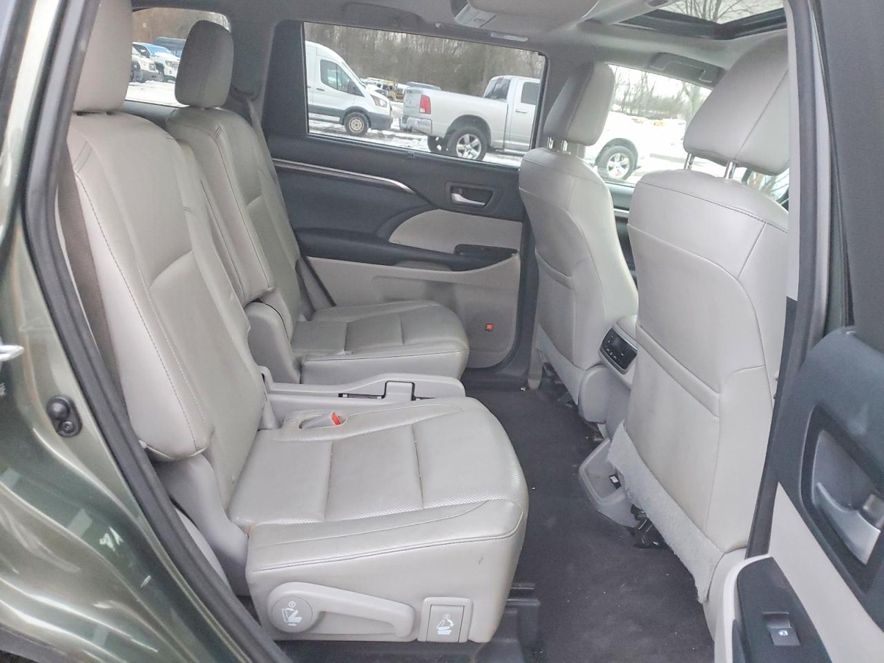 2014 TOYOTA HIGHLANDER LIMITED photo 11