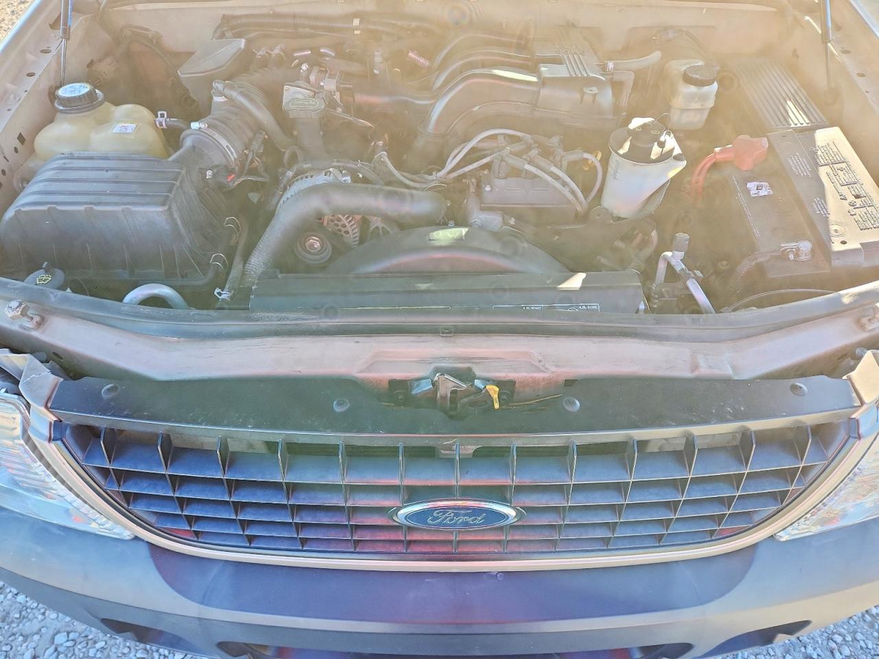 2005 FORD EXPLORER XLS photo 12