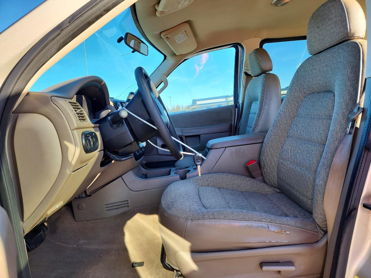 2005 FORD EXPLORER XLS photo 7