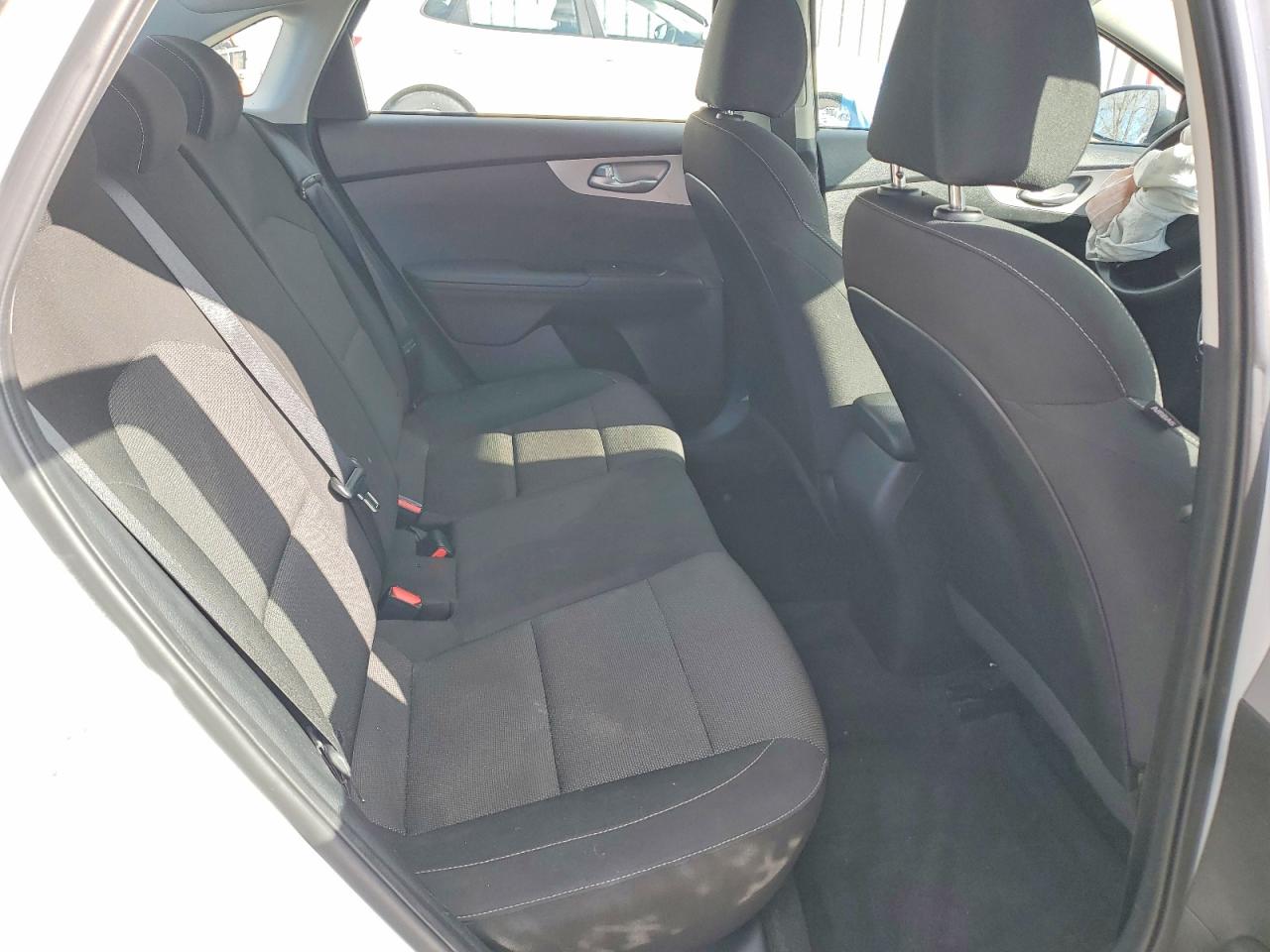 2023 KIA FORTE LXS photo 10