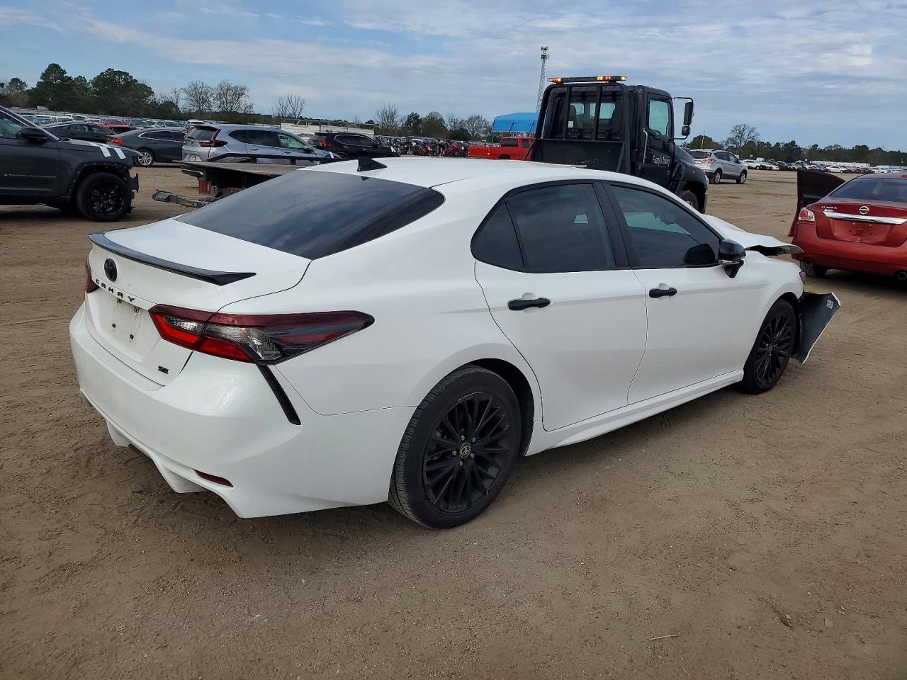 2022 TOYOTA CAMRY NIGHT SHADE photo 3