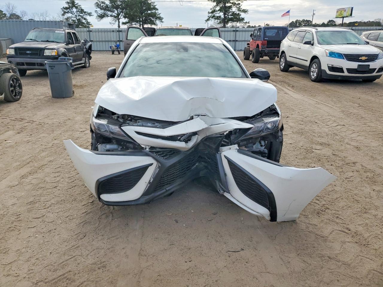 2022 TOYOTA CAMRY NIGHT SHADE photo 5