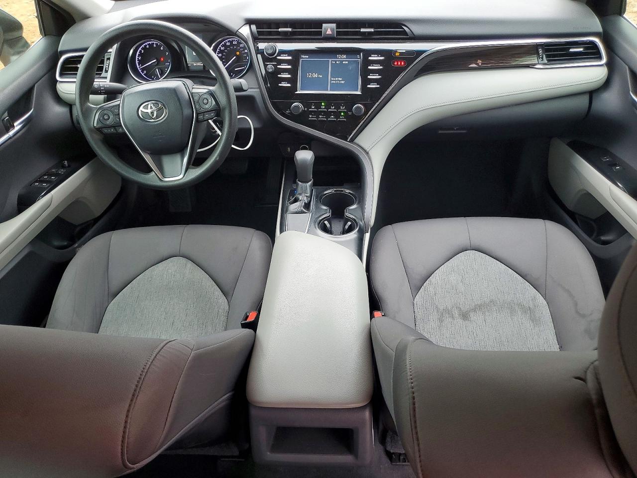 2018 TOYOTA CAMRY L photo 8