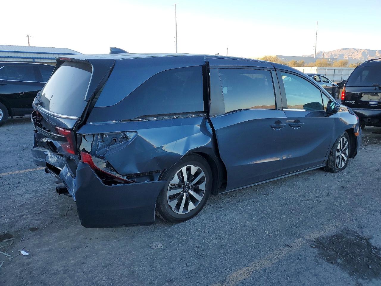 2025 HONDA ODYSSEY EXL photo 3