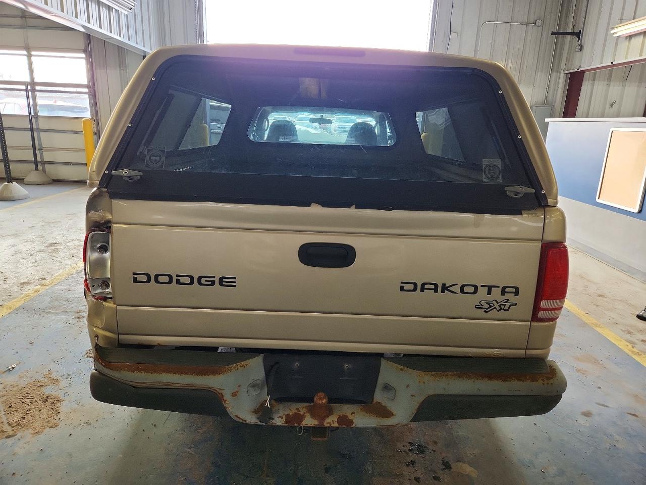 2003 DODGE DAKOTA SXT photo 6