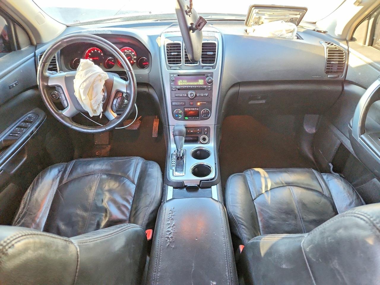 2007 GMC ACADIA SLT-2 photo 8