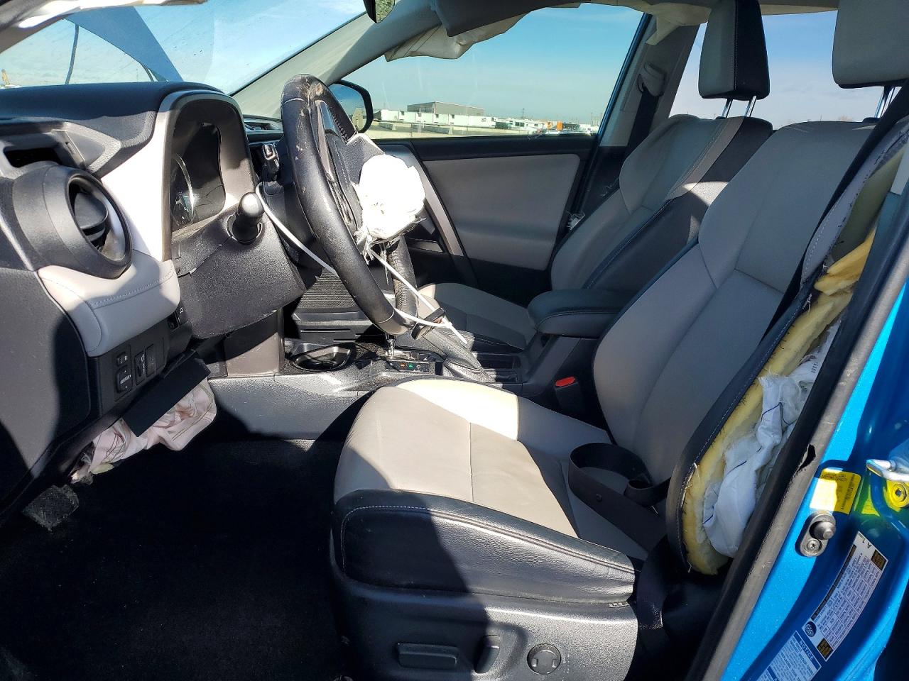 2016 TOYOTA RAV4 HV LIMITED photo 19