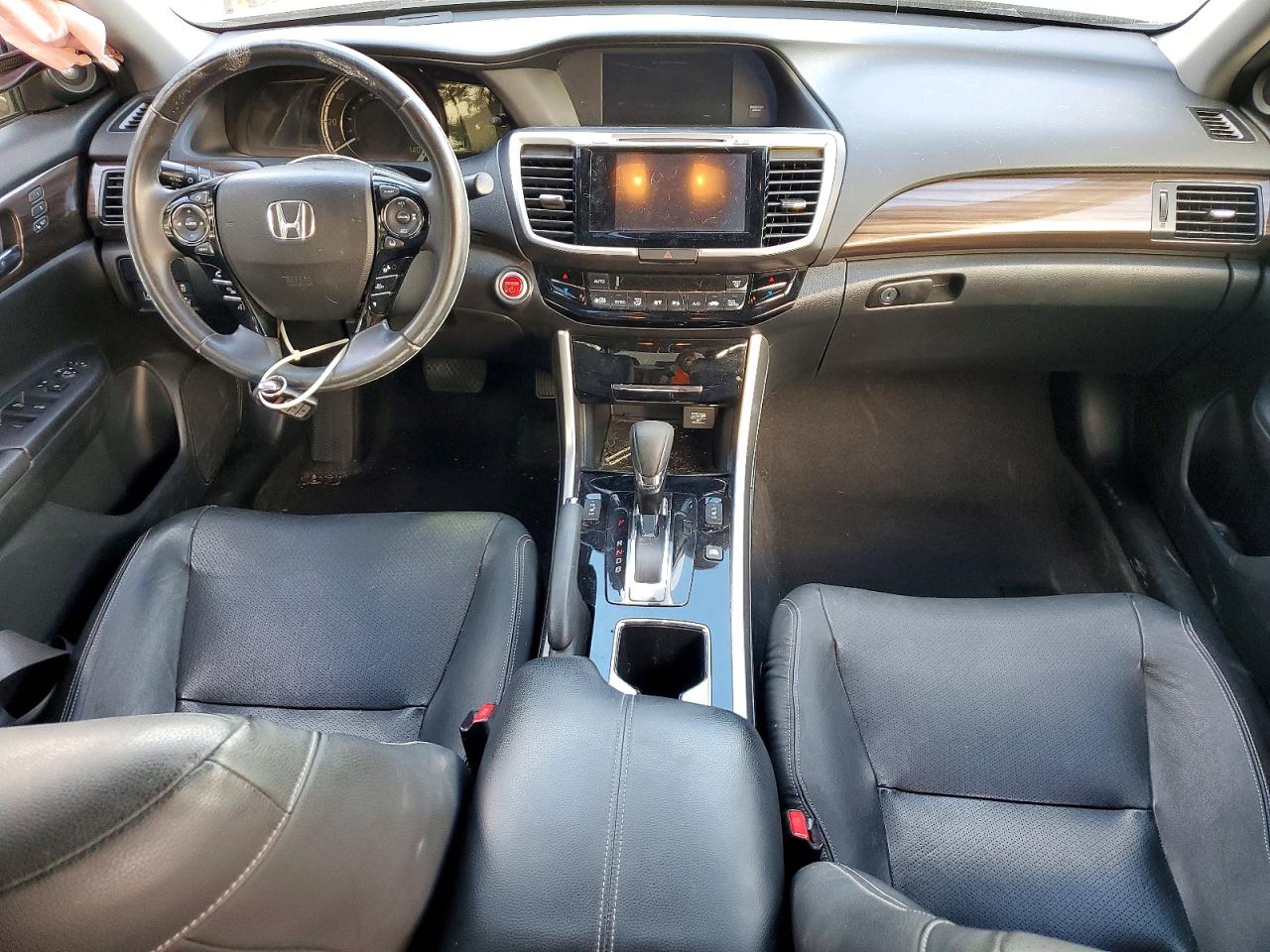 2017 HONDA ACCORD TOURING HYBRID photo 8