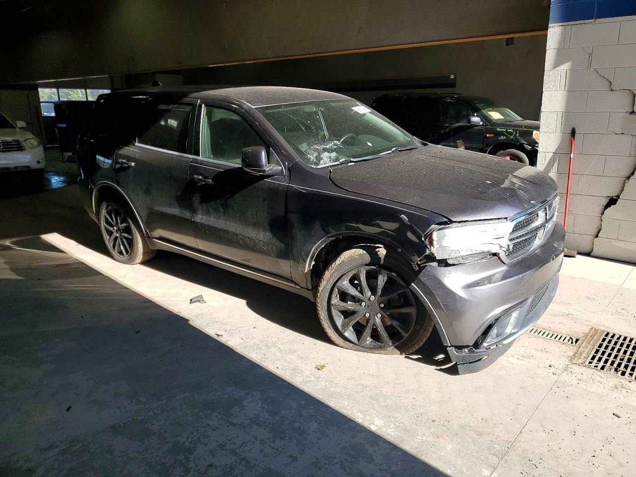 2019 DODGE DURANGO SXT photo 4
